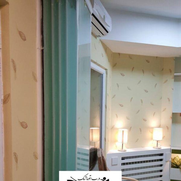 پارتیشن آکاردئونی شیشه ای