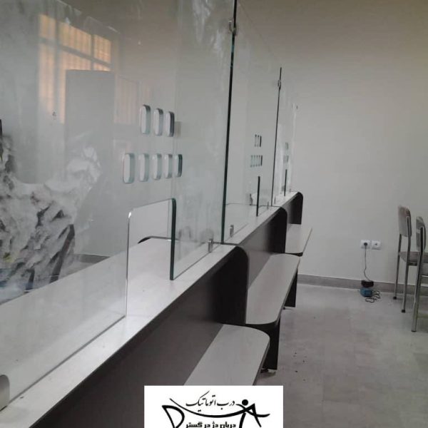 نصب پارتیشن شیشه ای اداری