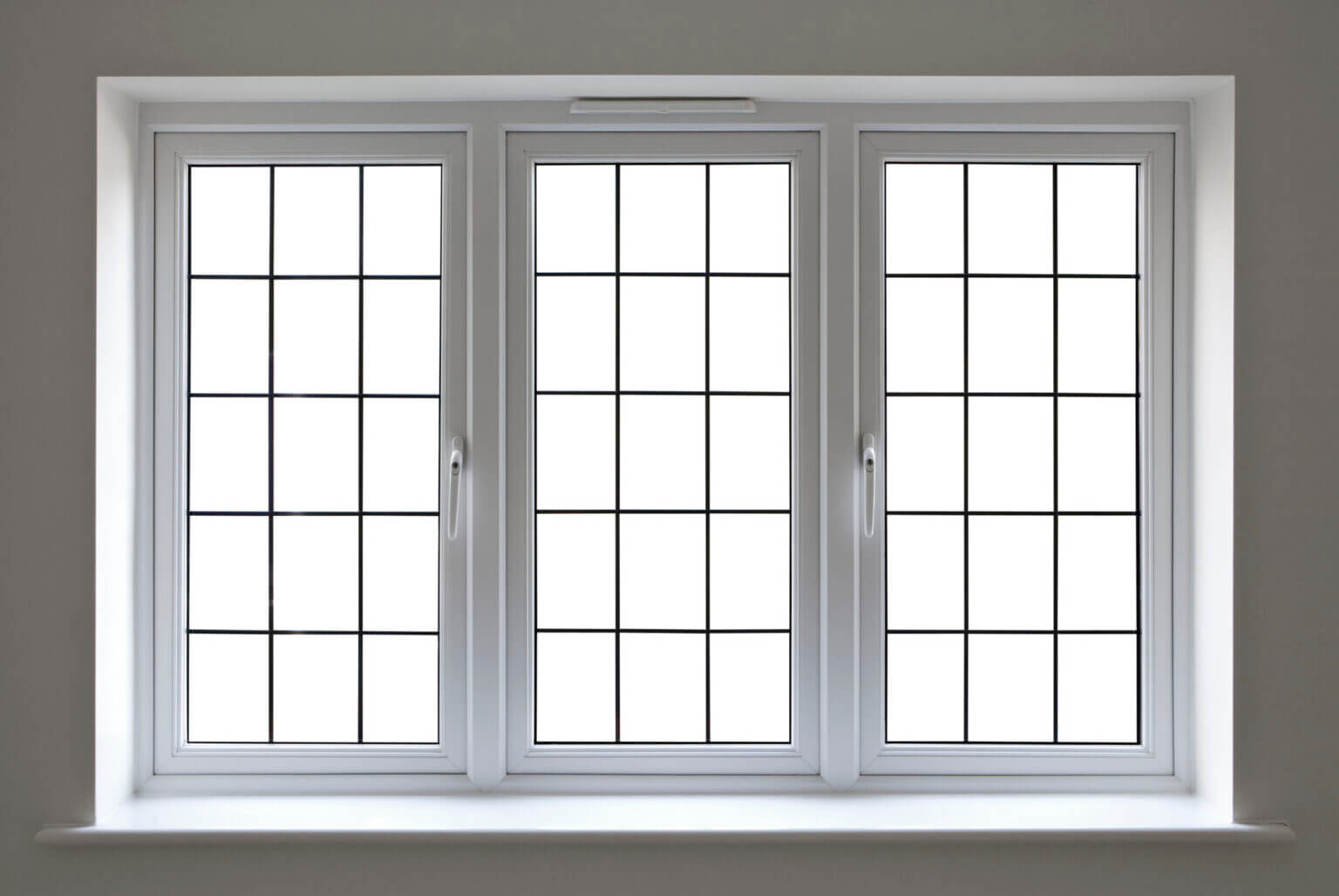 مرکز فروش درب و پنجره دوجداره UPVC لولایی تک حالته