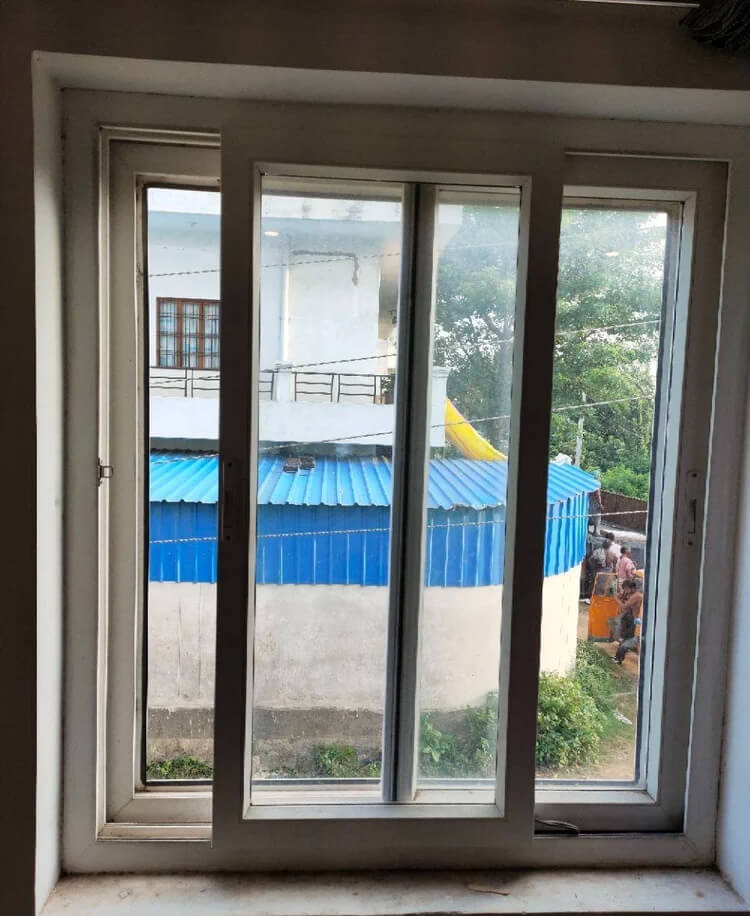 درب و پنجره دوجداره UPVC کشویی ریلی